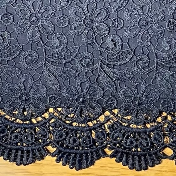 Uniqlo NAVY BLUE LACE Knee Length PENCIL SKIRT Small - Picture 11 of 14